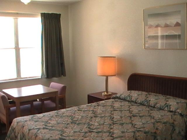 Hometown Inn Galion Chambre photo