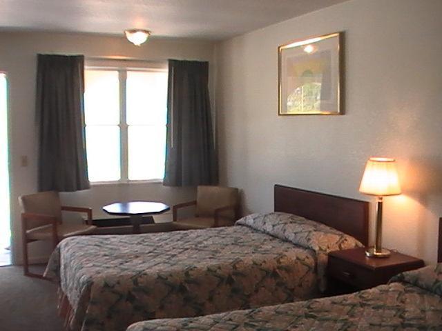 Hometown Inn Galion Extérieur photo