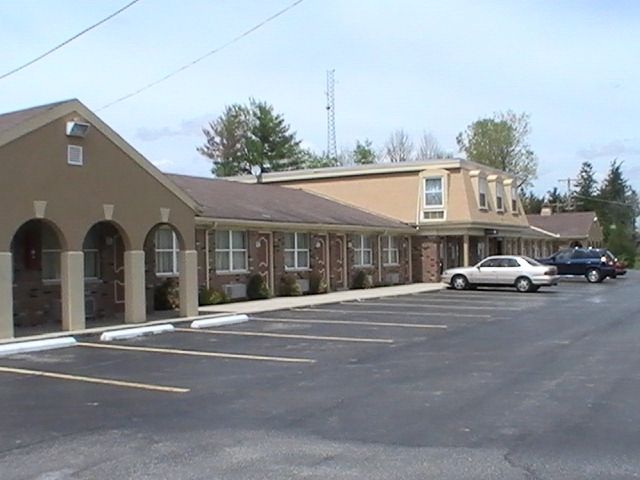 Hometown Inn Galion Extérieur photo